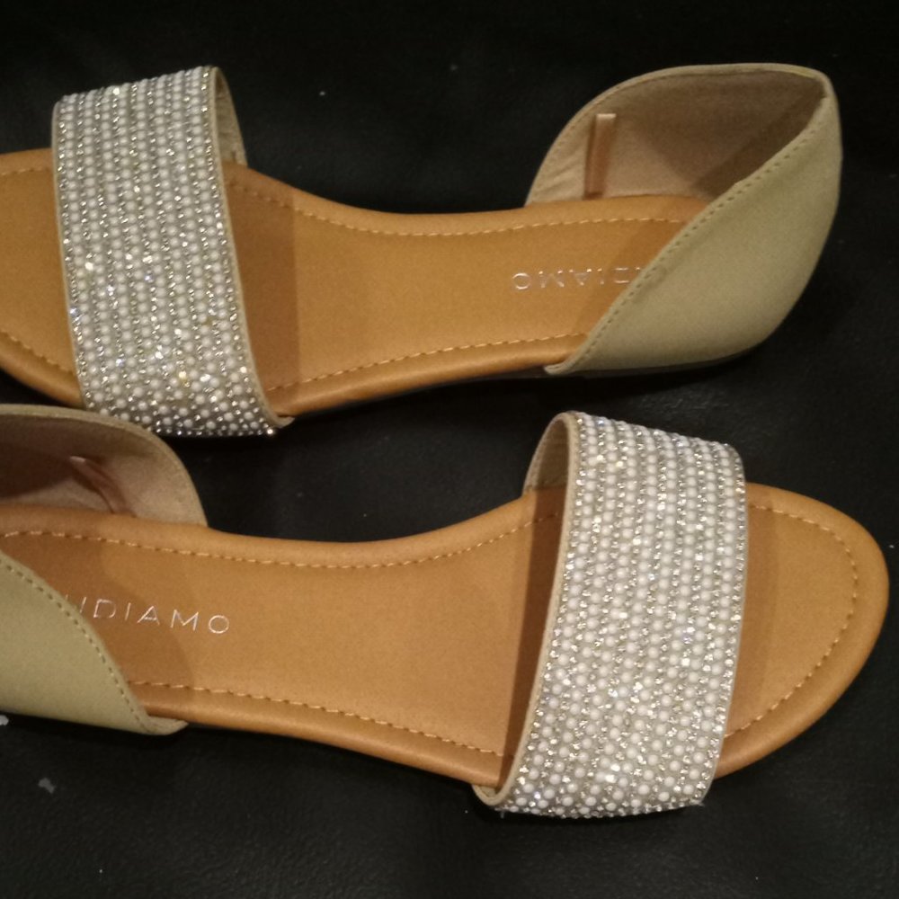 Womens Andiamo Sparkly Flats Size 7.5W